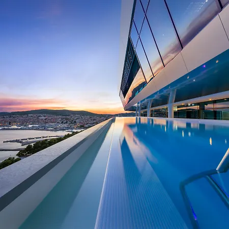 Hotel Olympia Sky 4*