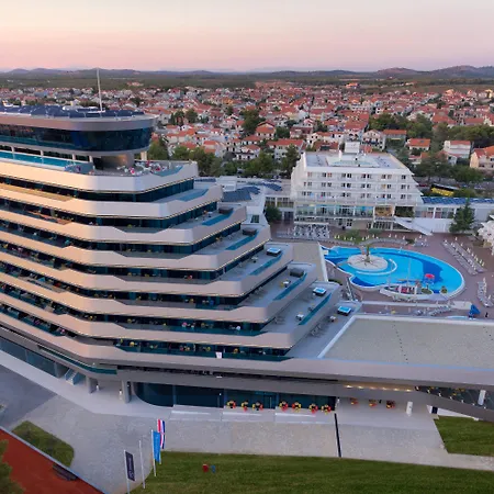 Olympia Sky Hotel 4*