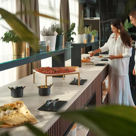 Hotell Olympia Sky 4*