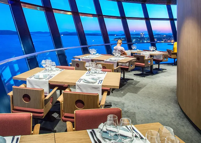 Olympia Sky Hotel 4*