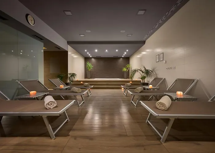 Olympia Sky Hotel 4*