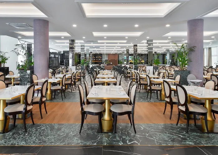 Olympia Sky Hotell 4*