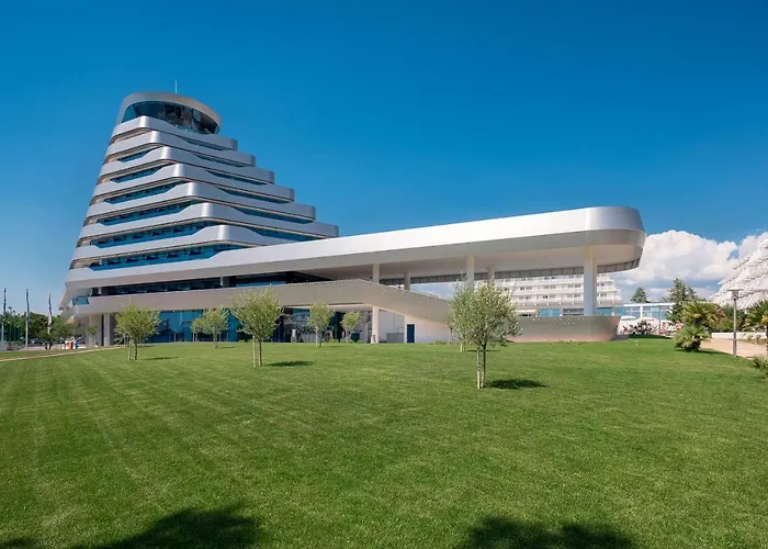 Olympia Sky Hotel 4*